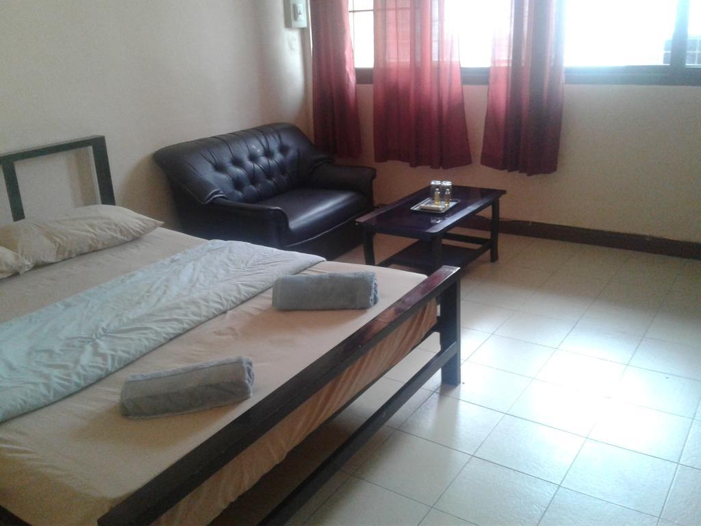 Yaya Guesthouse Bangkok Kültér fotó