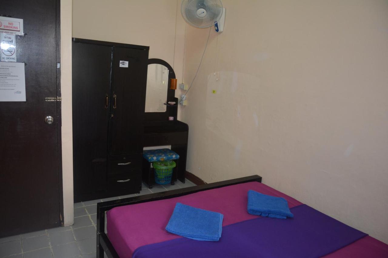 Yaya Guesthouse Bangkok Kültér fotó